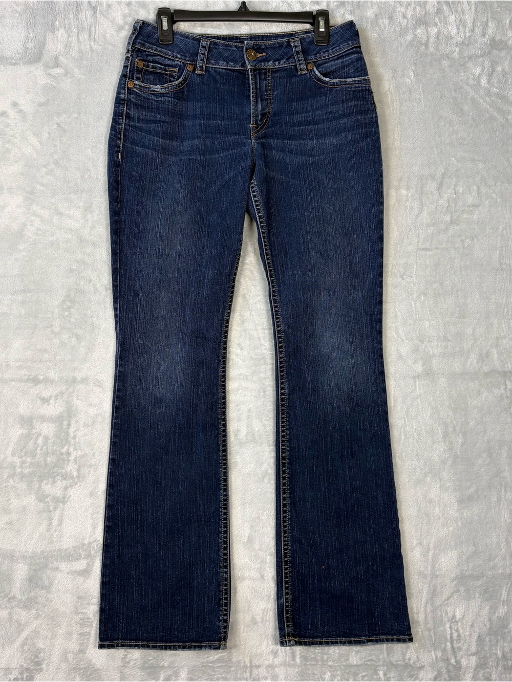 Silver Jeans Women's 30x34 (33)  Suki Boot Cut  Low Rise Cowgirl